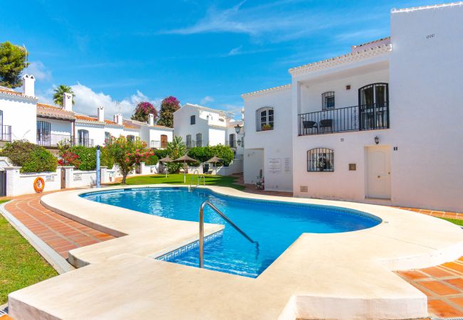 Villa in Nerja - Los Pinos 25 Villas by Casasol 