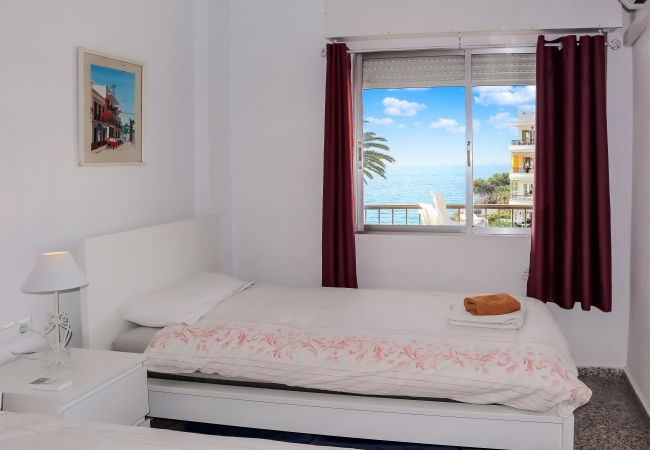 Appartement in Nerja - Acapulco Playa 308 by Casasol