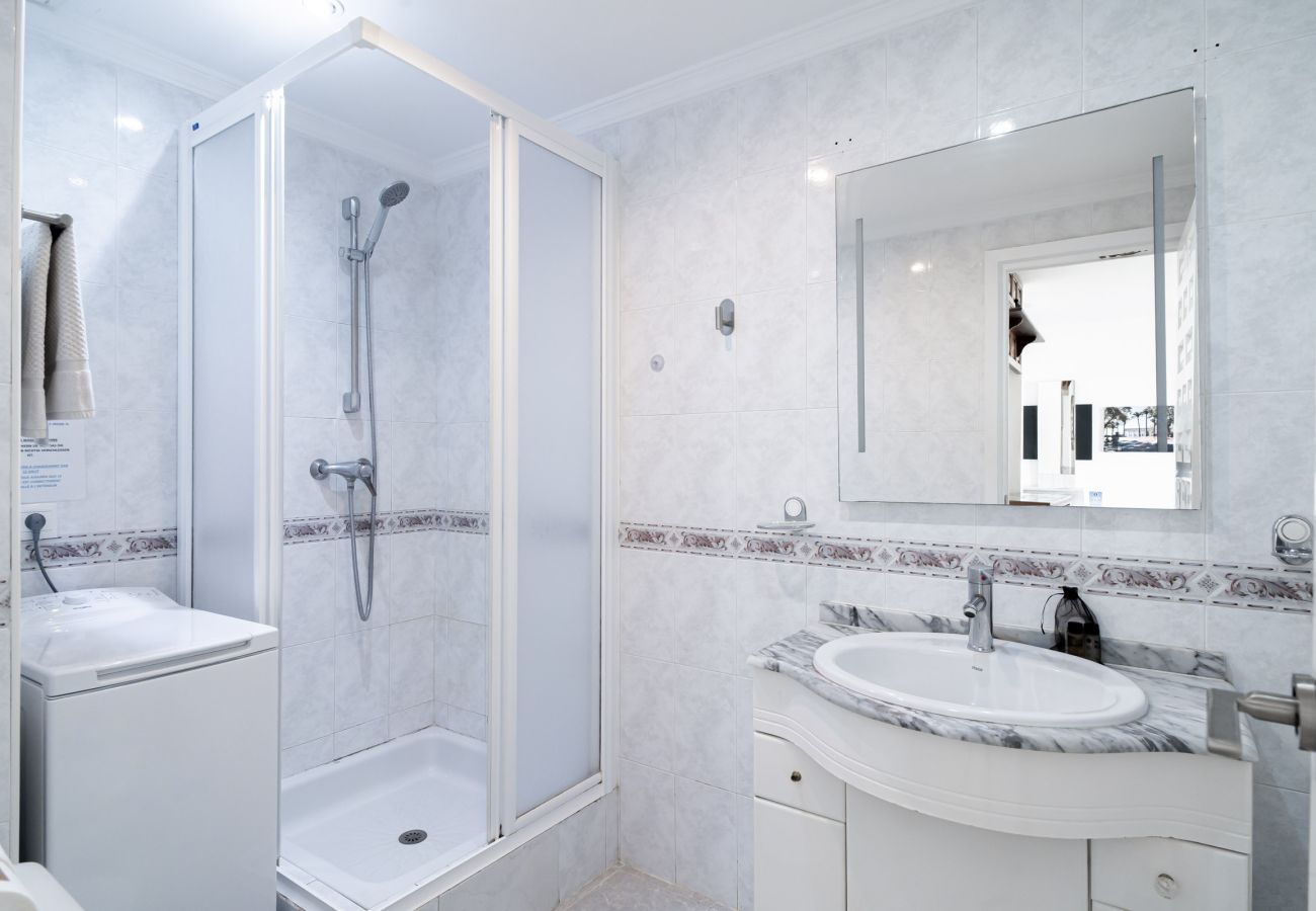 Appartement in Nerja - Acapulco Playa 412 by Casasol 