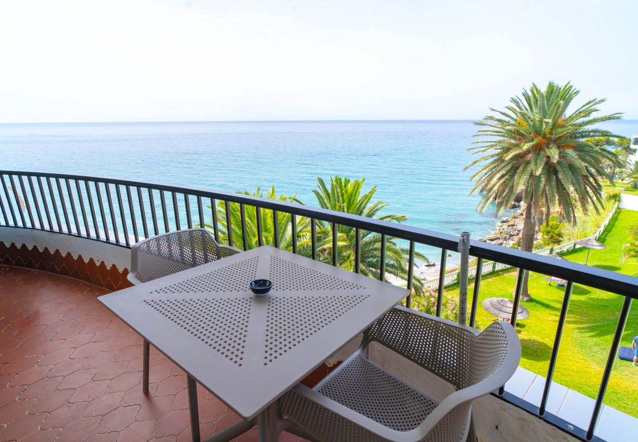 Appartement in Nerja - Acapulco Playa 412 by Casasol 