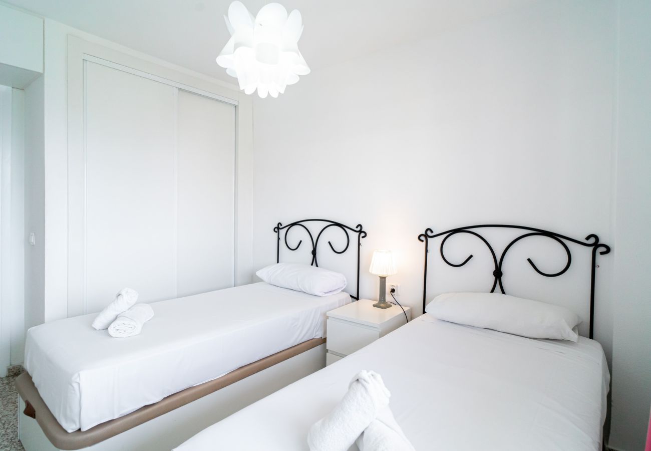 Appartement in Nerja - Acapulco Playa 412 by Casasol 