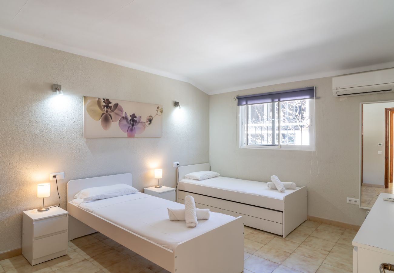 Villa in Nerja - Villa Kenny Private Pool by Casasol