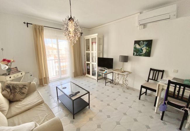 Appartement in Nerja - Apartamento Plaza Cavana by Casasol