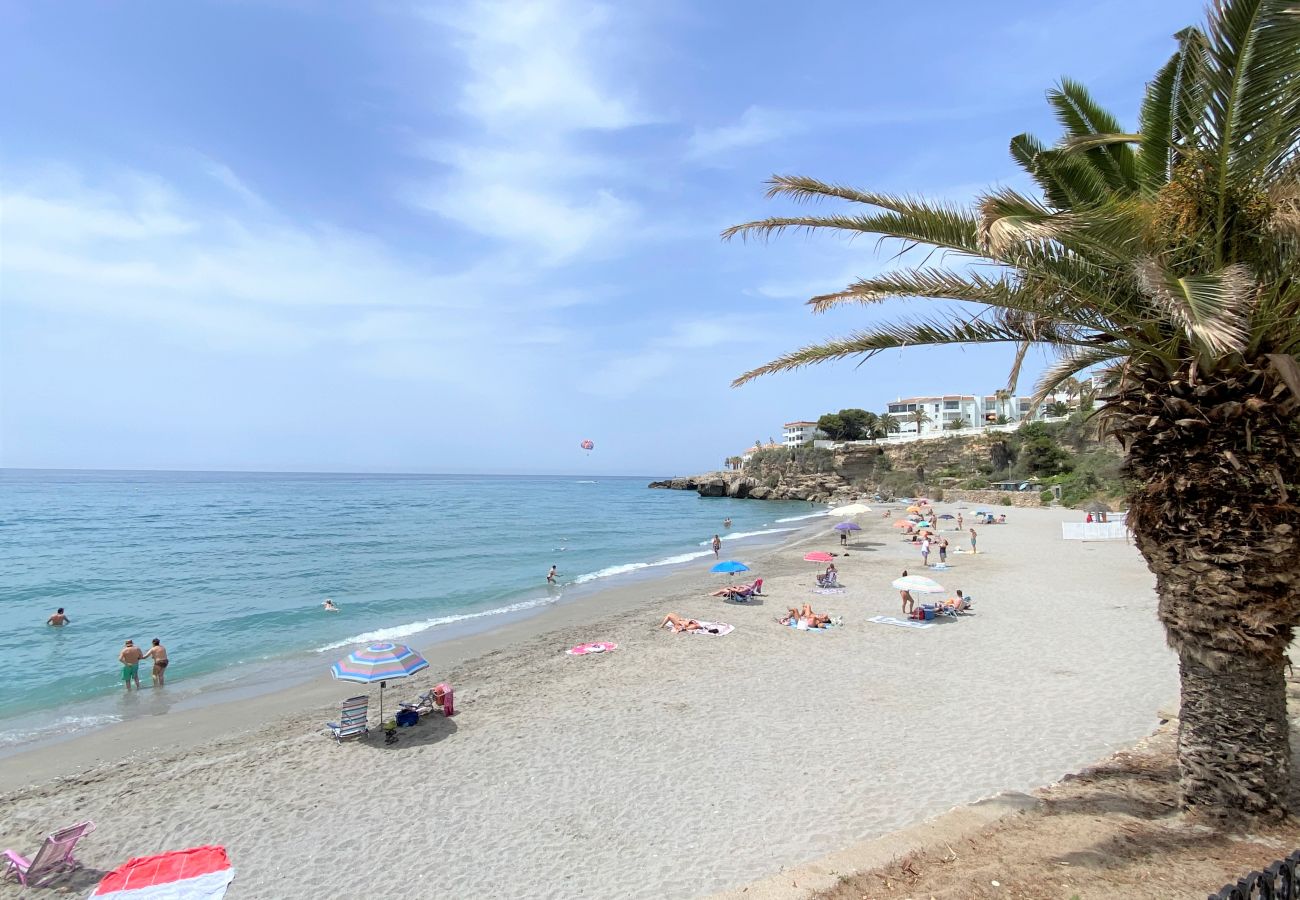 Appartement in Nerja - Apartamento Centro Life by Casasol 