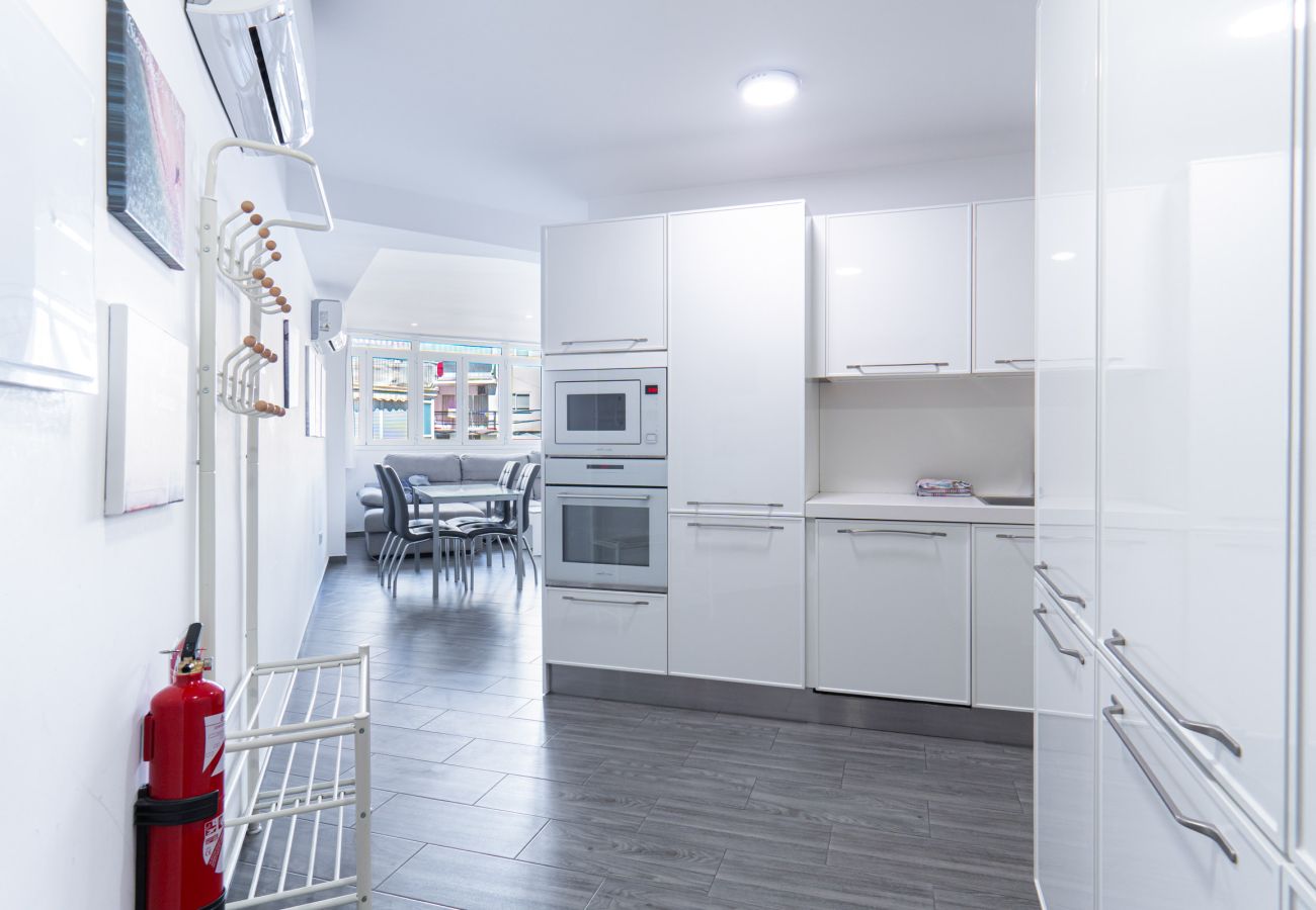 Appartement in Nerja - Apartamento Centro Life by Casasol 
