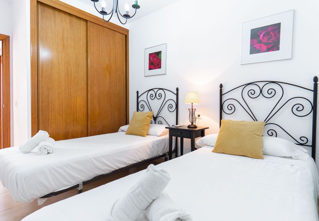 Appartement in Nerja - Chimenea Pinar 2 Apartment by Casasol 