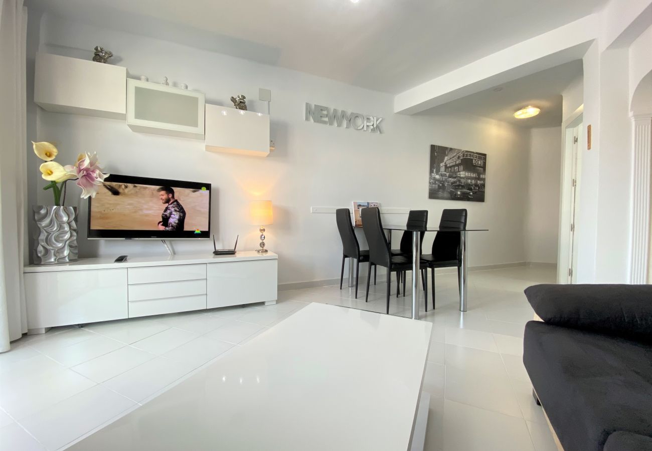 Appartement in Nerja - Apartamento Centro Top Floor Casasol