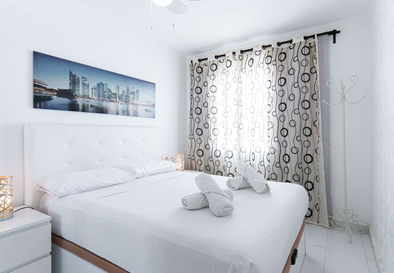 Appartement in Nerja - Apartamento Centro Top Floor by Casasol 