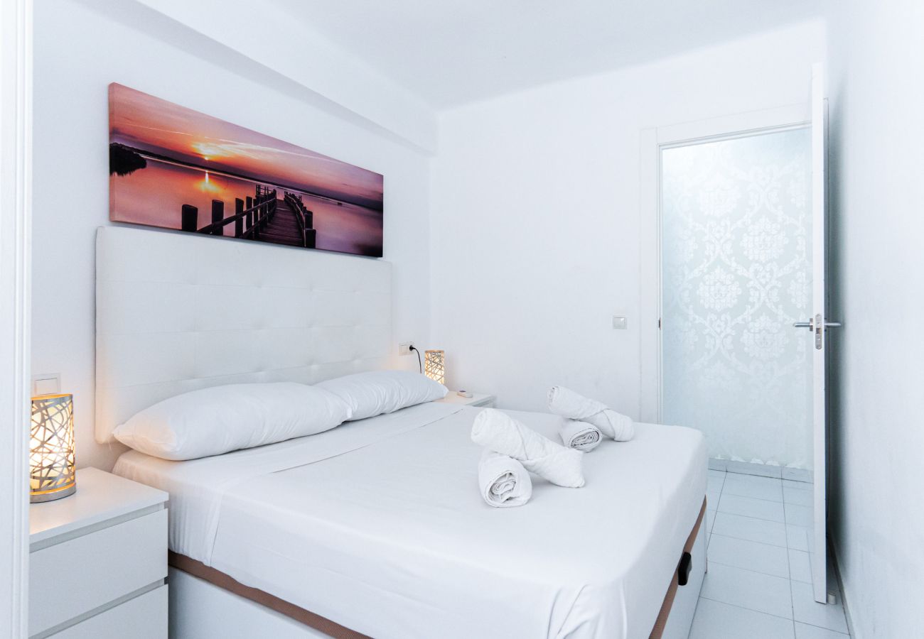 Appartement in Nerja - Apartamento Centro Top Floor by Casasol 