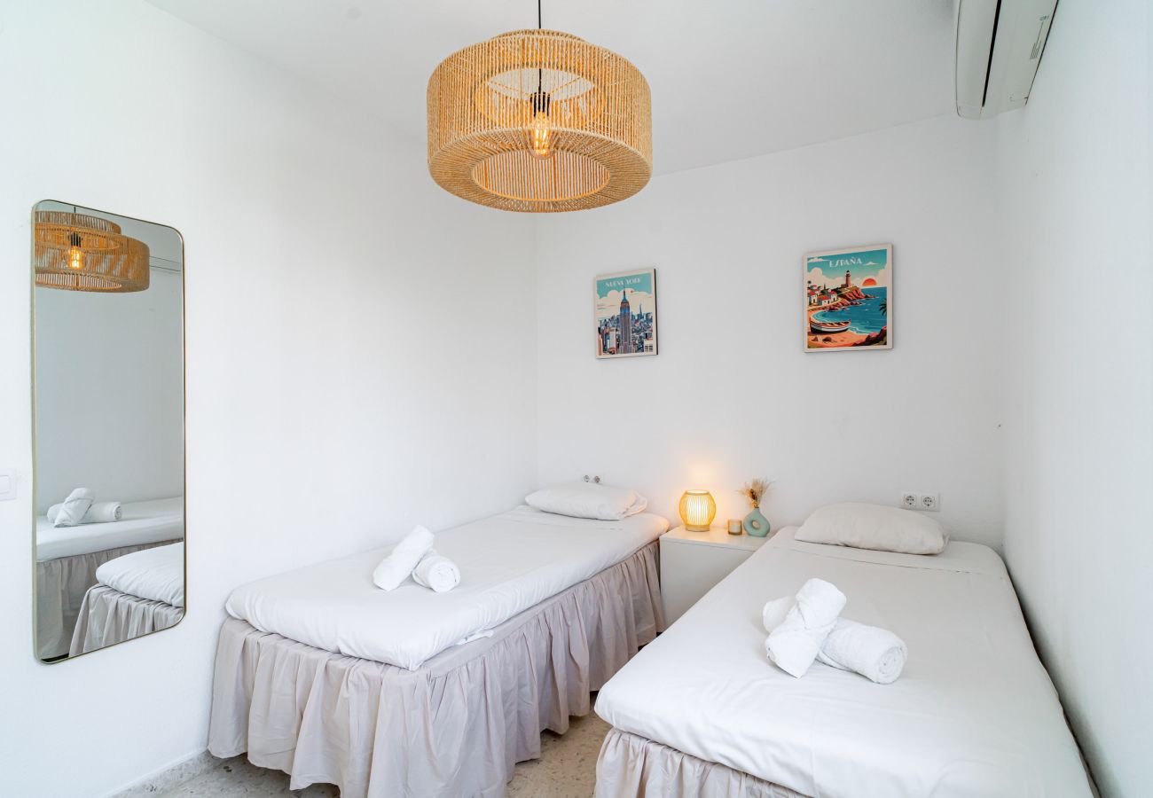 Rijhuis in Nerja - Casa Lovisa Private Pool by Casasol 