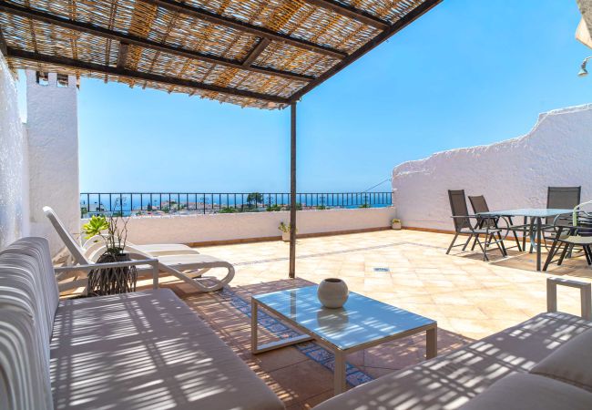 Rijhuis in Nerja - Capistrano Village Pueblo 15 by Casasol
