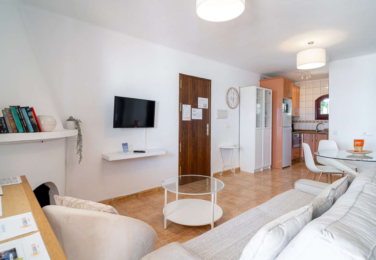 Rijhuis in Nerja - Capistrano Village Pueblo 15 by Casasol