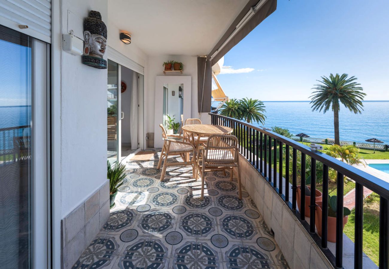 Appartement in Nerja - Acapulco Playa 302 by Casasol 
