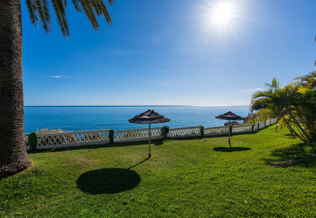 Appartement in Nerja - Acapulco Playa 302 by Casasol 