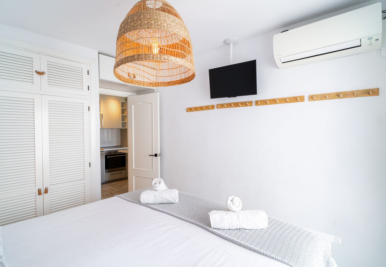Appartement in Nerja - Acapulco Playa 302 by Casasol 