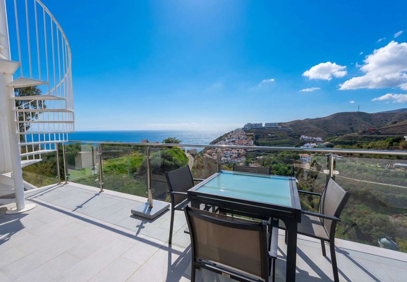 Appartement in Nerja - Penthouse Balcon del Mar 124 by Casasol