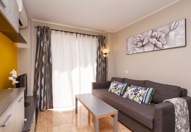 Appartement in Nerja - Apartmento Caribe Centro by Casasol
