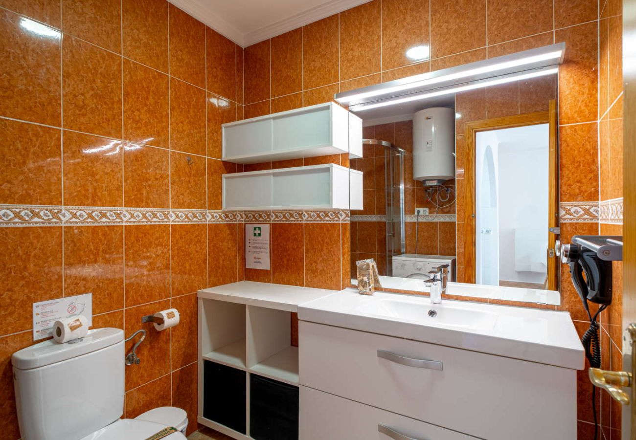 Appartement in Nerja - Apartamento Caribe Centro by Casasol