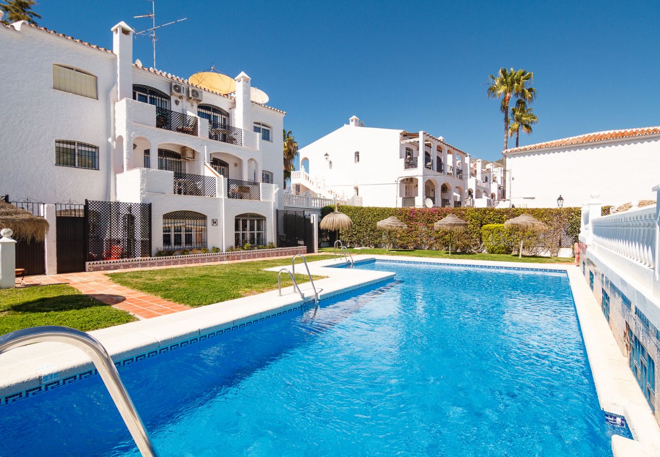 Appartement in Nerja - Verano Azul 67 Seaview by Casasol