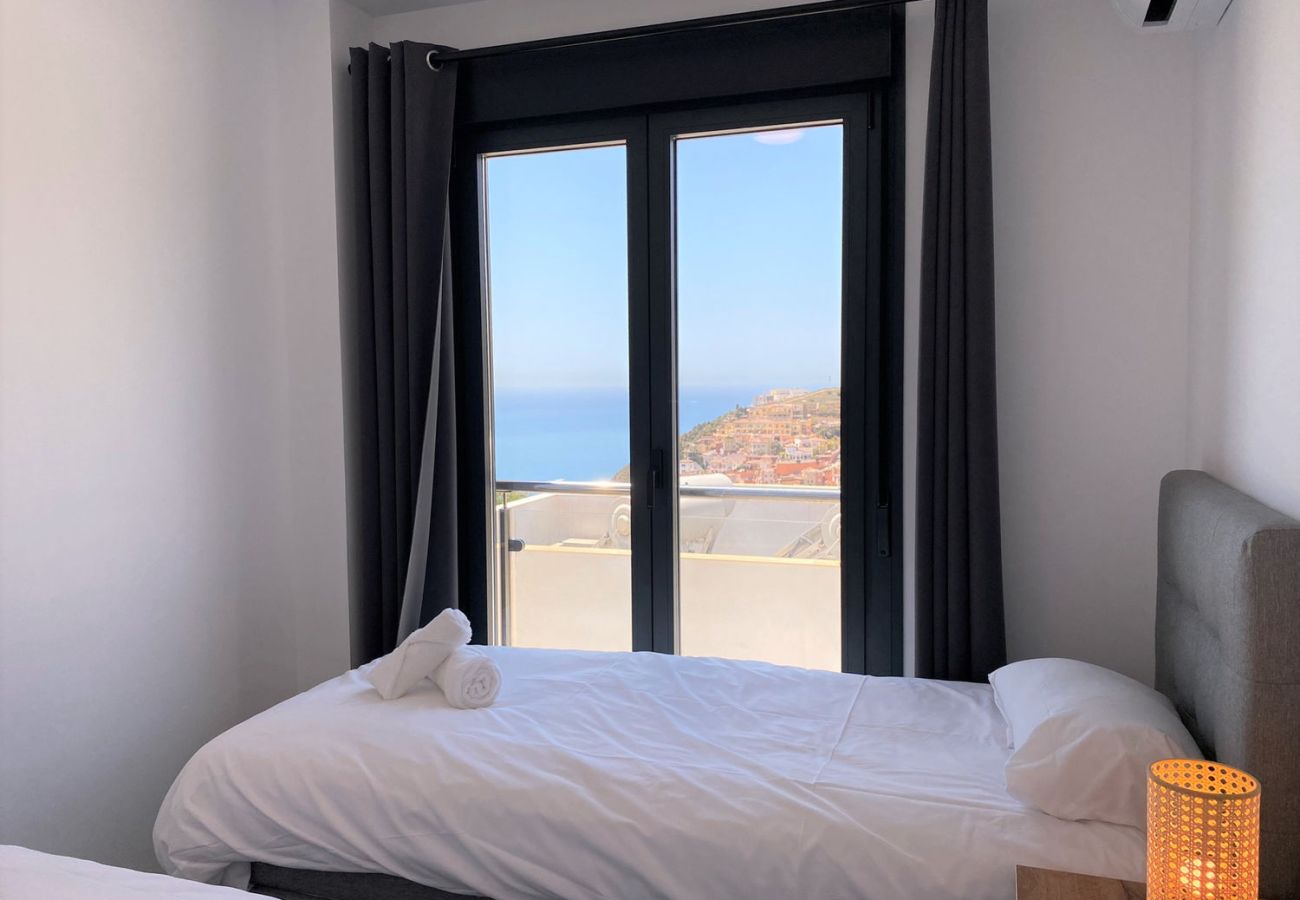 Appartement in Nerja - Balcon del Mar Seaview 216 | Vakantiehuis met Adembenemend Zeezicht in Nerja