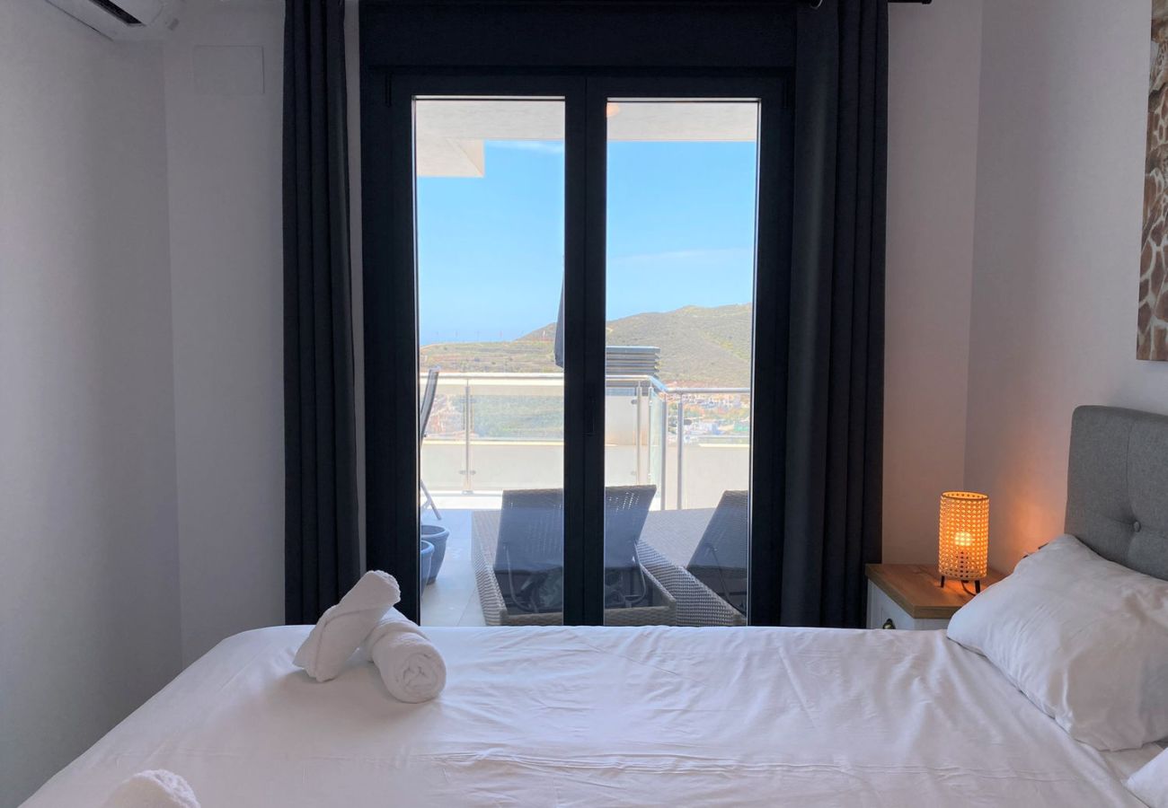 Appartement in Nerja - Balcon del Mar Seaview 216 | Vakantiehuis met Adembenemend Zeezicht in Nerja