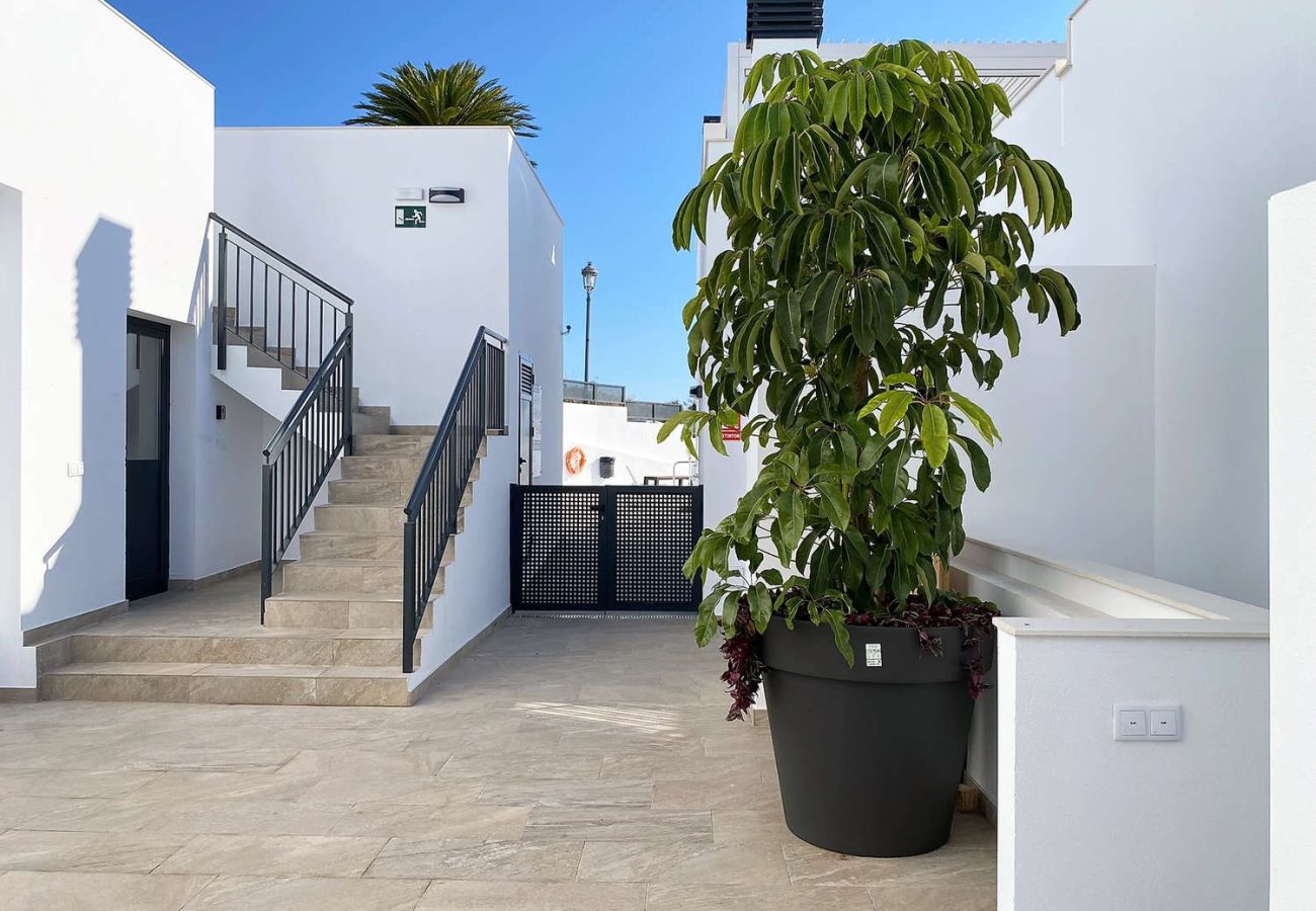 Appartement in Nerja - Balcon del Mar Seaview 216 | Vakantiehuis met Adembenemend Zeezicht in Nerja