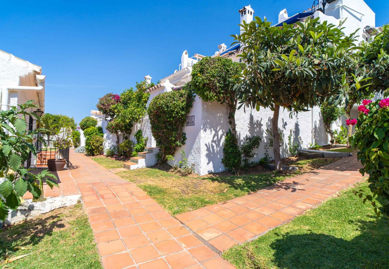 Appartement in Nerja - Hibiscos 7 San Juan de Capistrano by Casasol