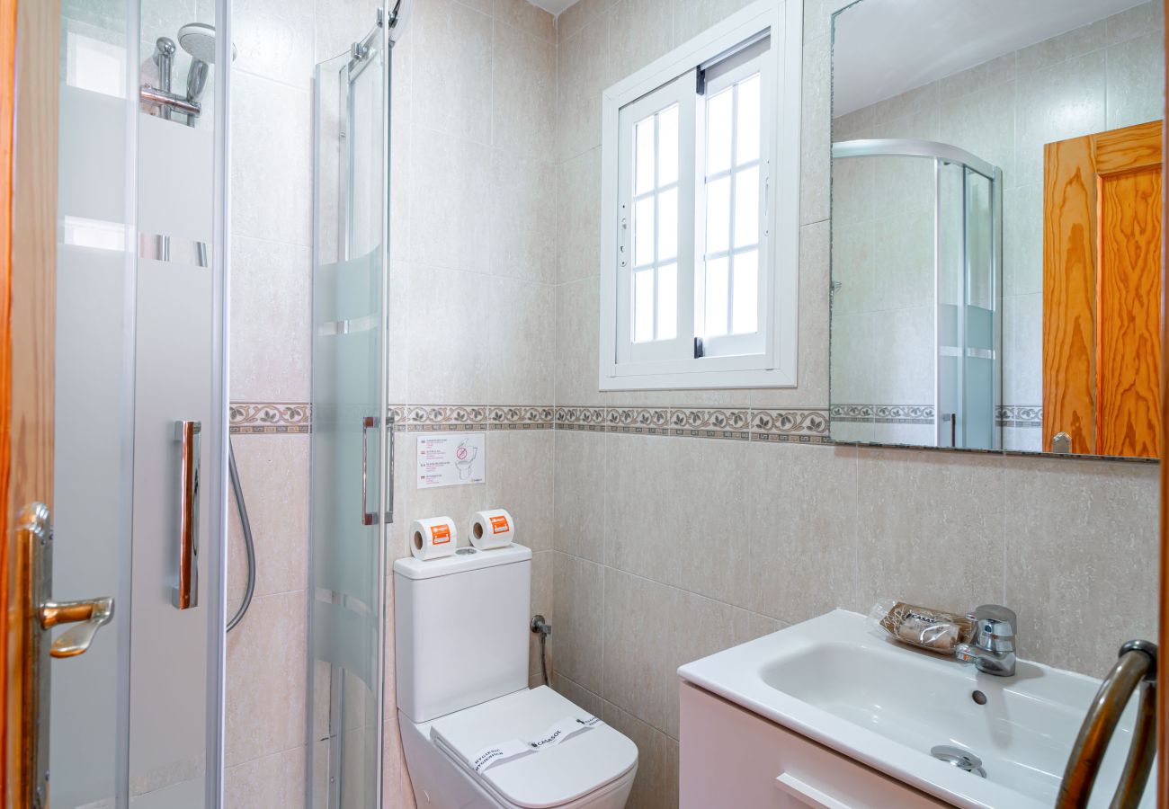 Appartement in Nerja - Azahara En Suite by Casasol 