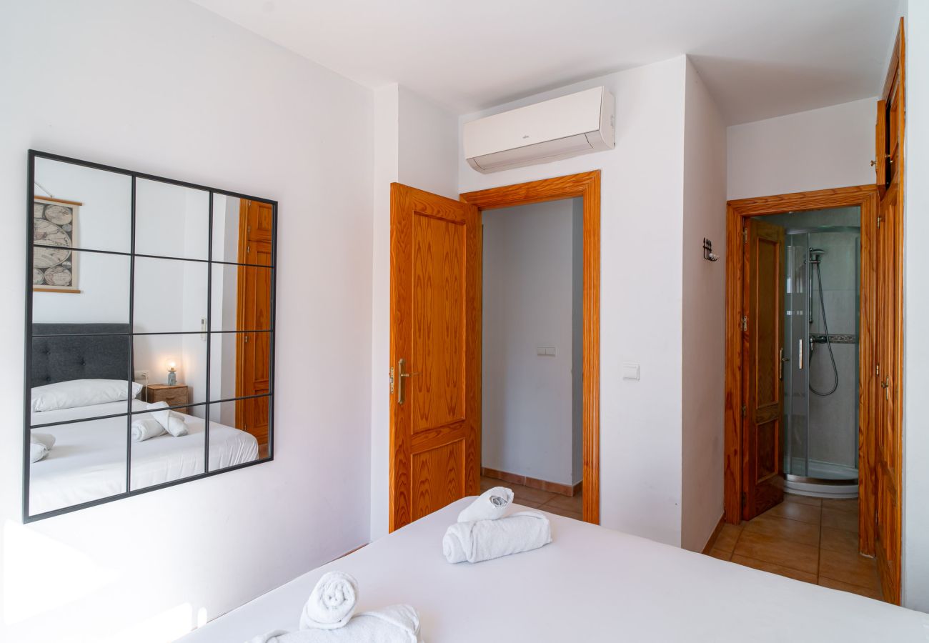 Appartement in Nerja - Azahara En Suite by Casasol 