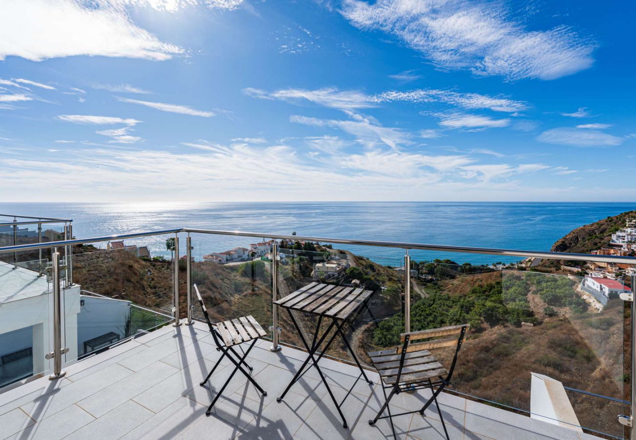 Appartement in Nerja - Terrazas de Ladera Duplex 1 by Casasol 