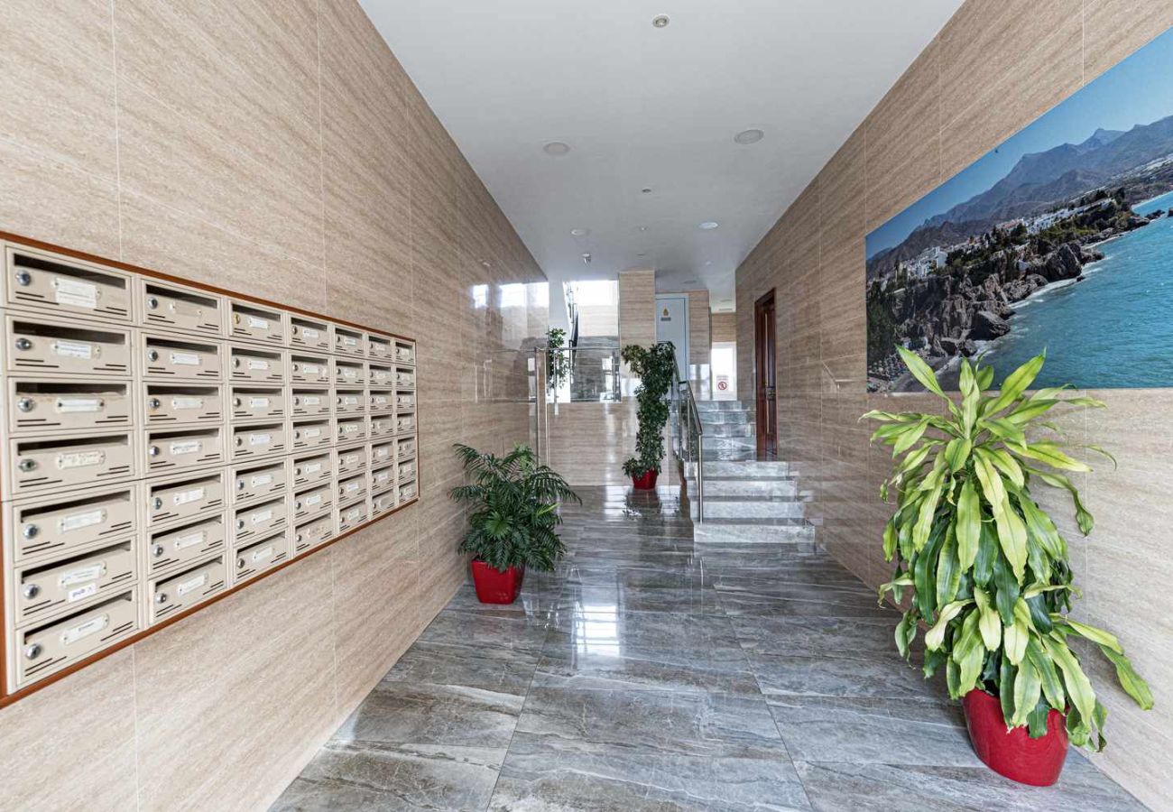 Appartement in Nerja - Gaviota 3º3 Central Living by Casasol 