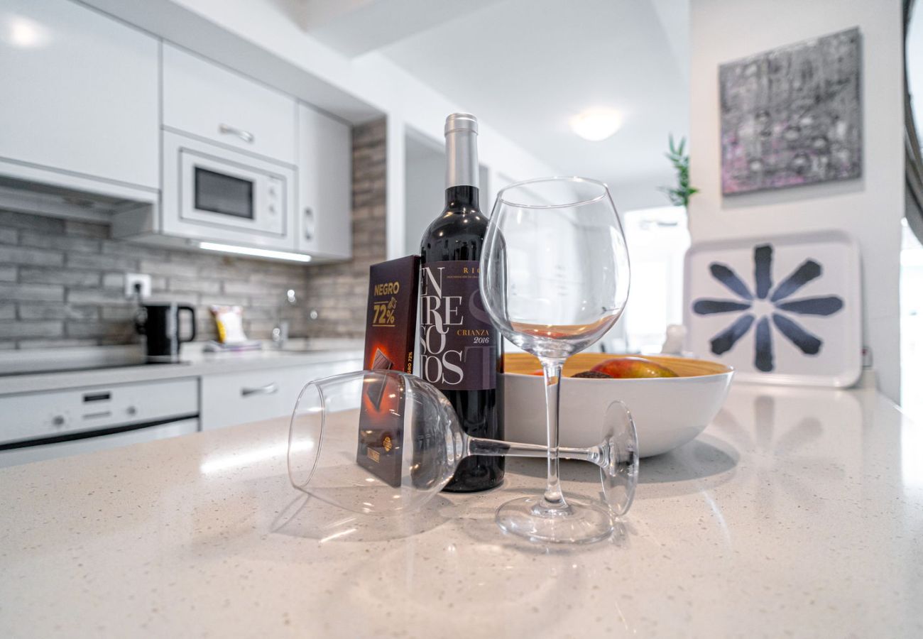 Appartement in Nerja - Apartamento Urban Suite by Casasol 