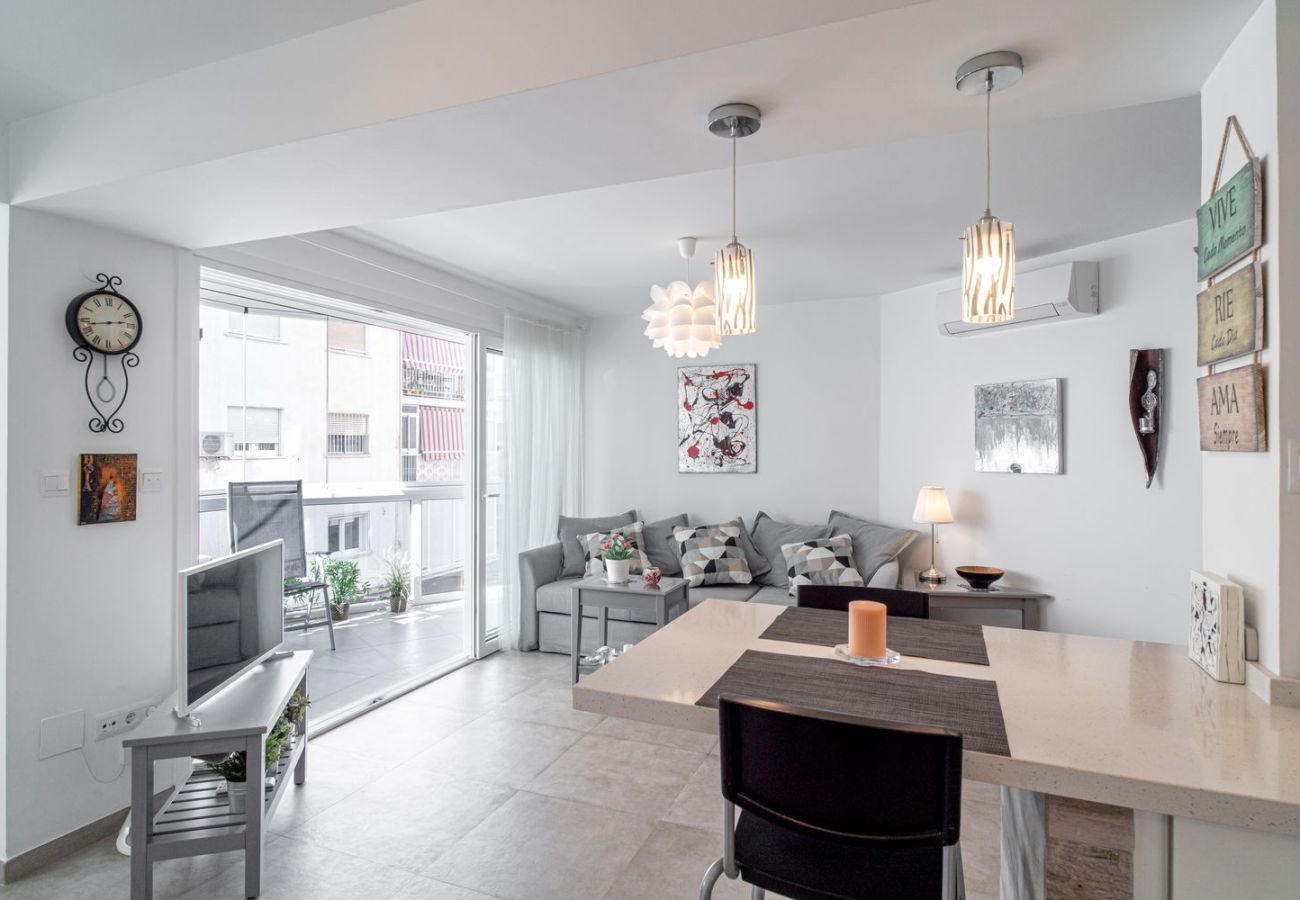 Appartement in Nerja - Apartamento Urban Suite by Casasol 