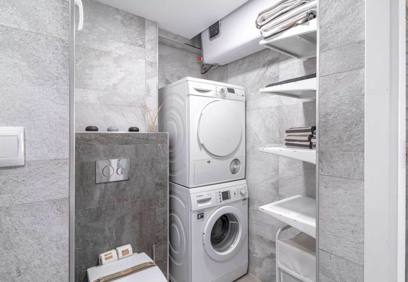 Appartement in Nerja - Apartamento Urban Suite by Casasol 