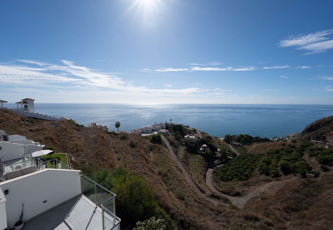 Appartement in Nerja - Terrazas de Ladera Duplex 3 by Casasol 