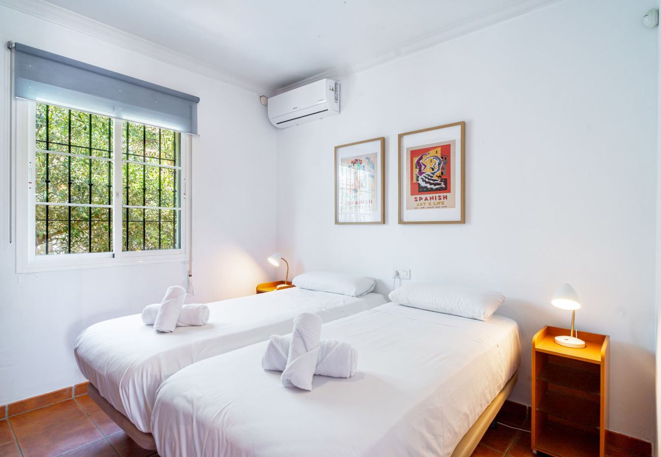 Villa in Torrox Costa - Villa Calidum: Vakantiehuis met Privézwembad in Nerja