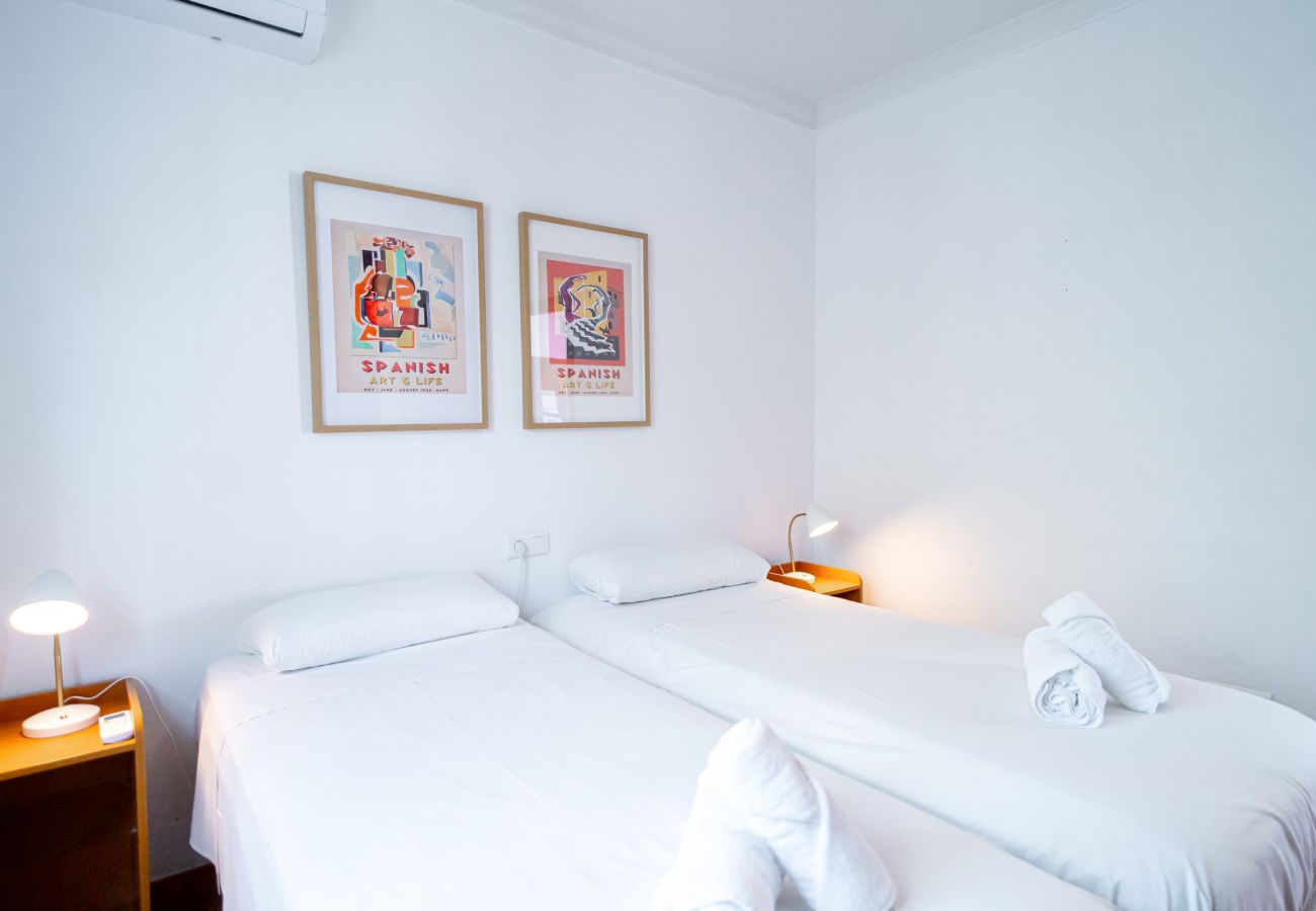 Villa in Torrox Costa - Villa Calidum: Vakantiehuis met Privézwembad in Nerja