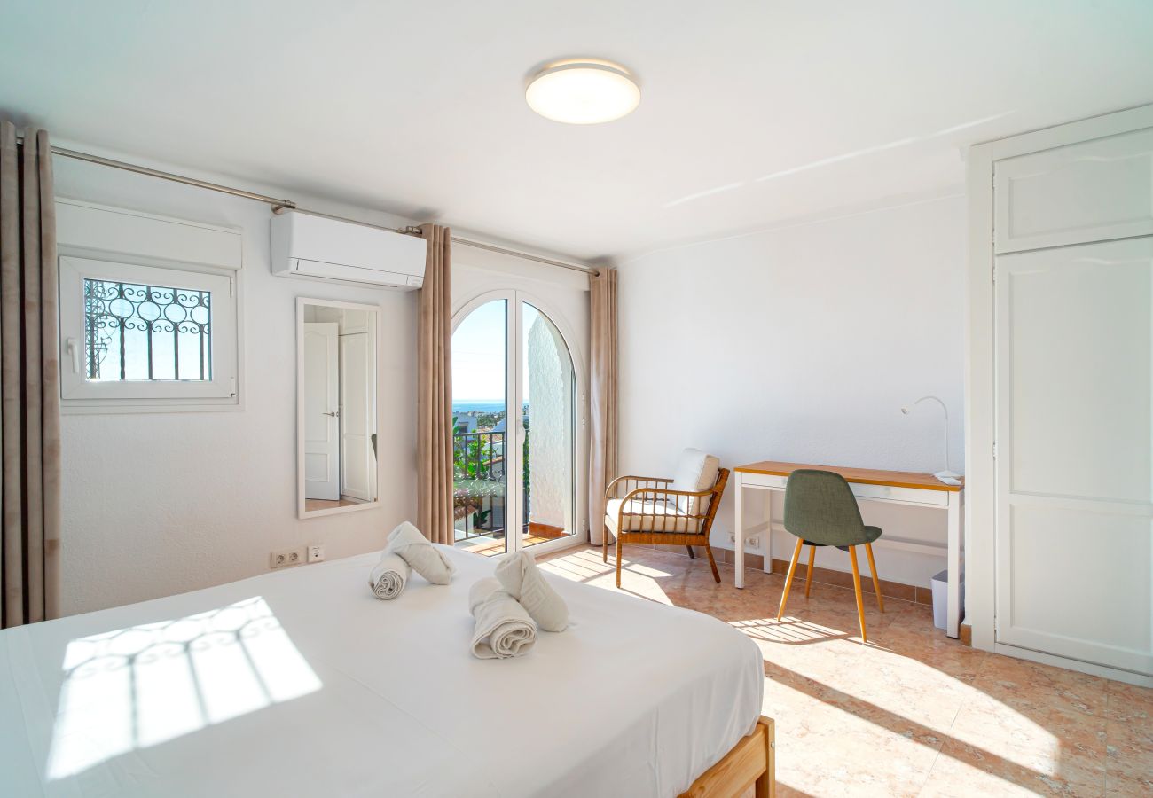 Rijhuis in Nerja - Via Romana Vistamar by Casasol