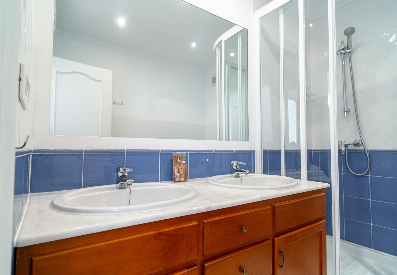 Rijhuis in Nerja - Via Romana Vistamar by Casasol