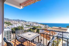 Appartement in Nerja - Miami 18 Seaview by Casasol Terraza con vistas al mar y montaña en Edificio Miami Nerja