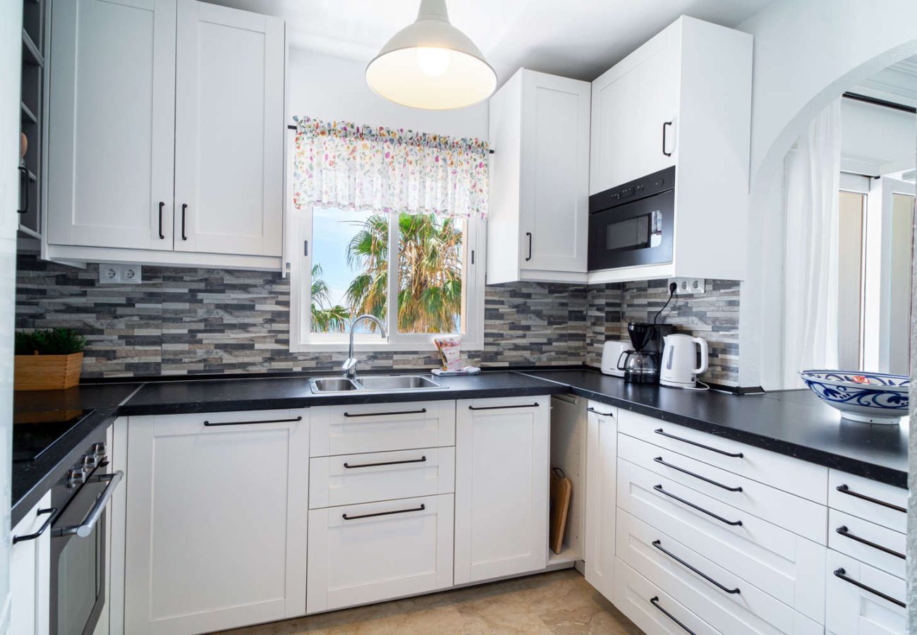 Appartement in Nerja - Stella Maris Beachfront 2J by Casasol 