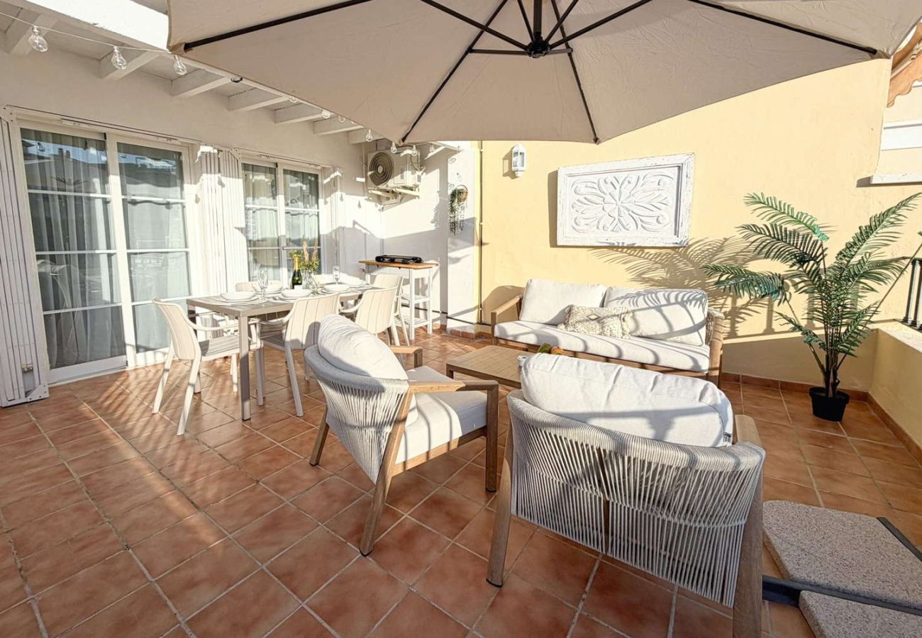 Rijhuis in Nerja - Jardines de Burriana Deluxe by Casasol