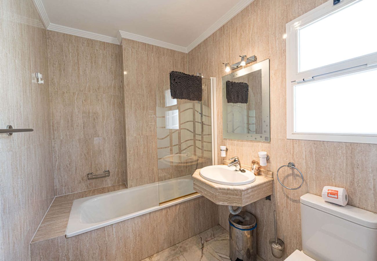 Appartement in Nerja - Ibn Sadi Burriana Beach by Casasol