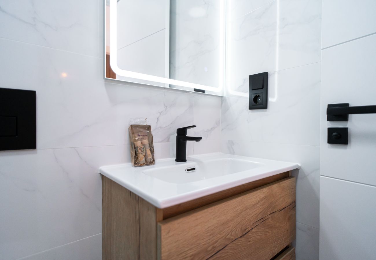 Appartement in Nerja - Urban Flores Suite by Casasol