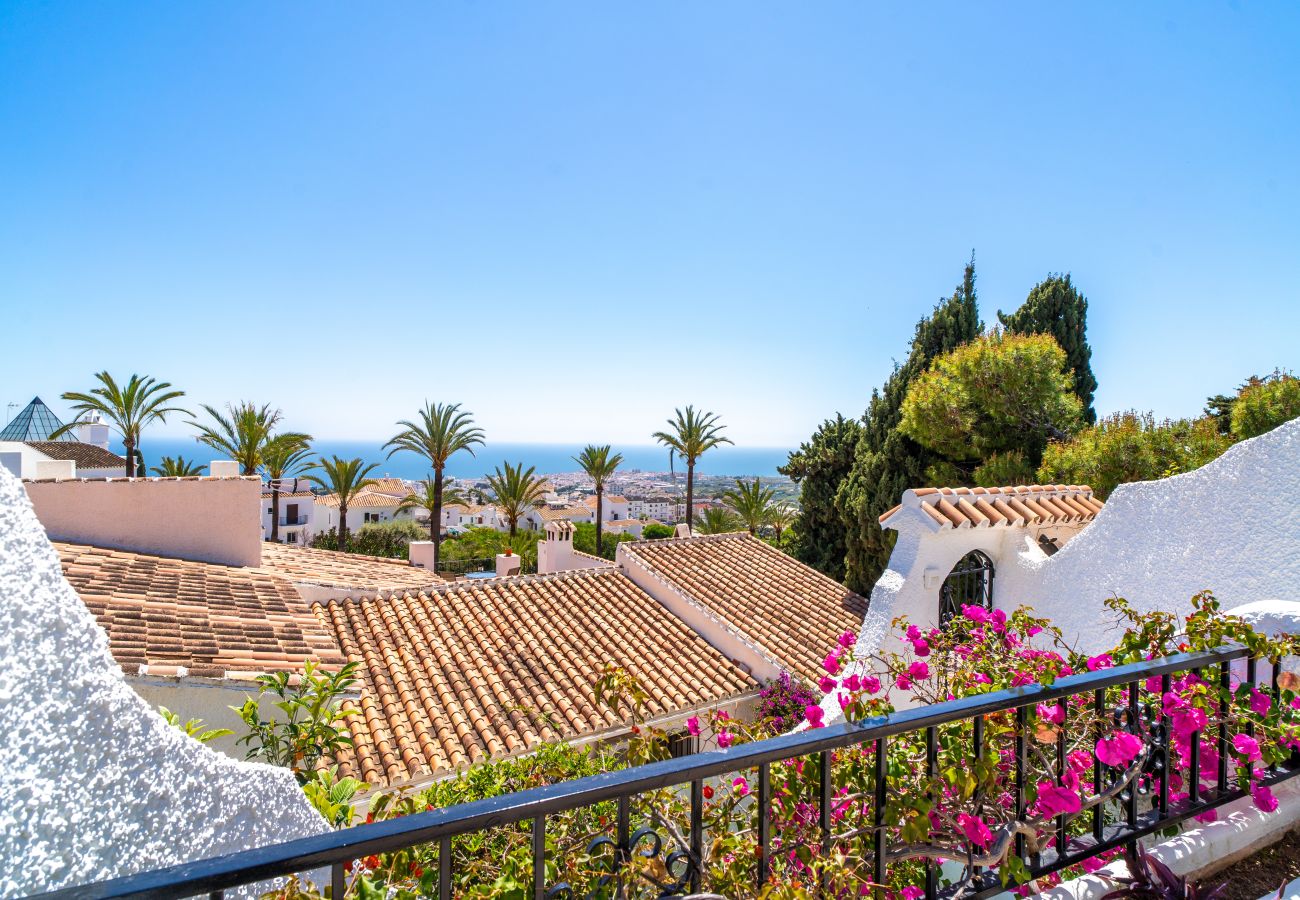Appartement in Nerja - Hibiscos 33 Rooftop Vista by Casasol