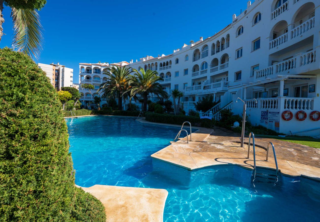 Appartement in Nerja - Stella Maris Nerja Beachfront Apartment, Sea View 