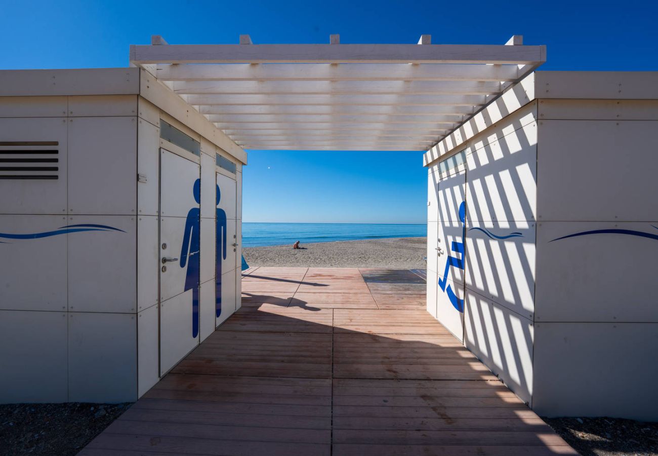 Appartement in Nerja - Stella Maris Nerja Beachfront Apartment, Sea View 