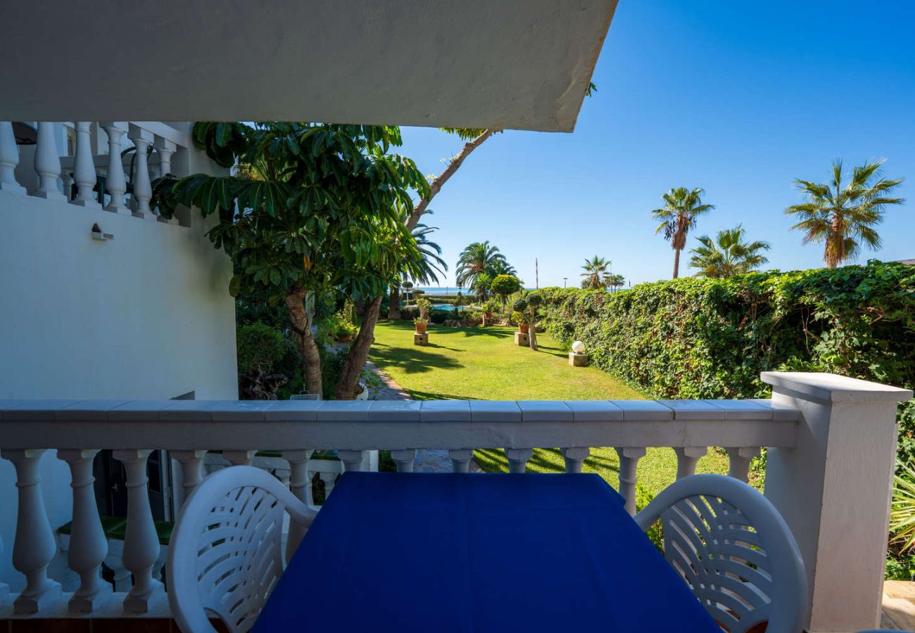 Appartement in Nerja - Stella Maris Nerja Beachfront Apartment, Sea View 
