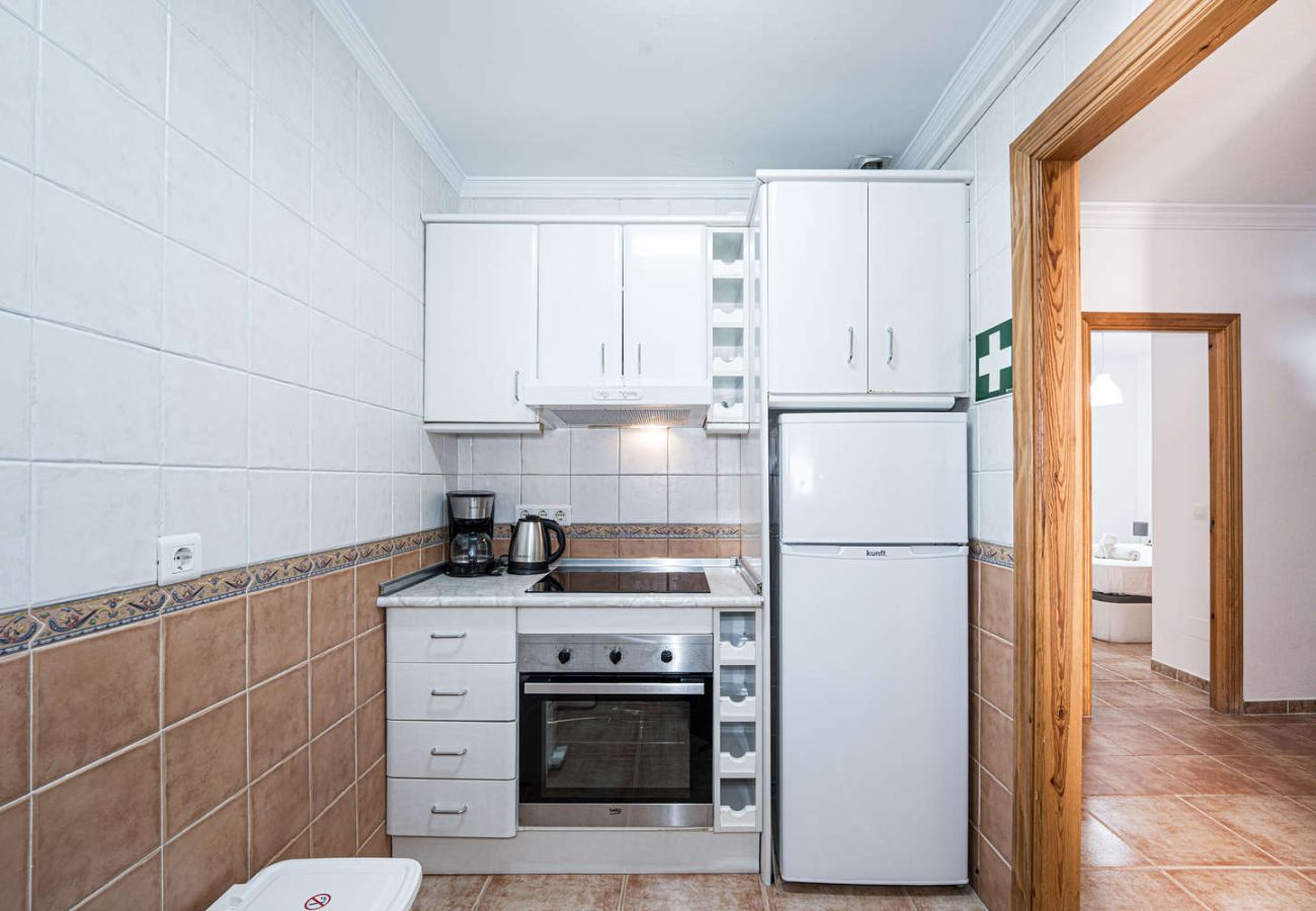 Appartement in Nerja - Torrecilla Urban Beach Nerja: Modern Appartement met Dakzwembad