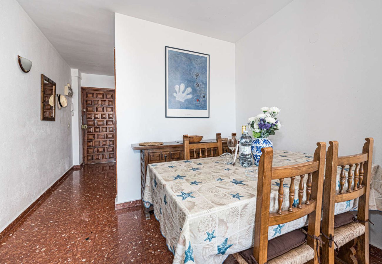 Eettafel van appartement Acapulco 18, ideaal voor gezinnen